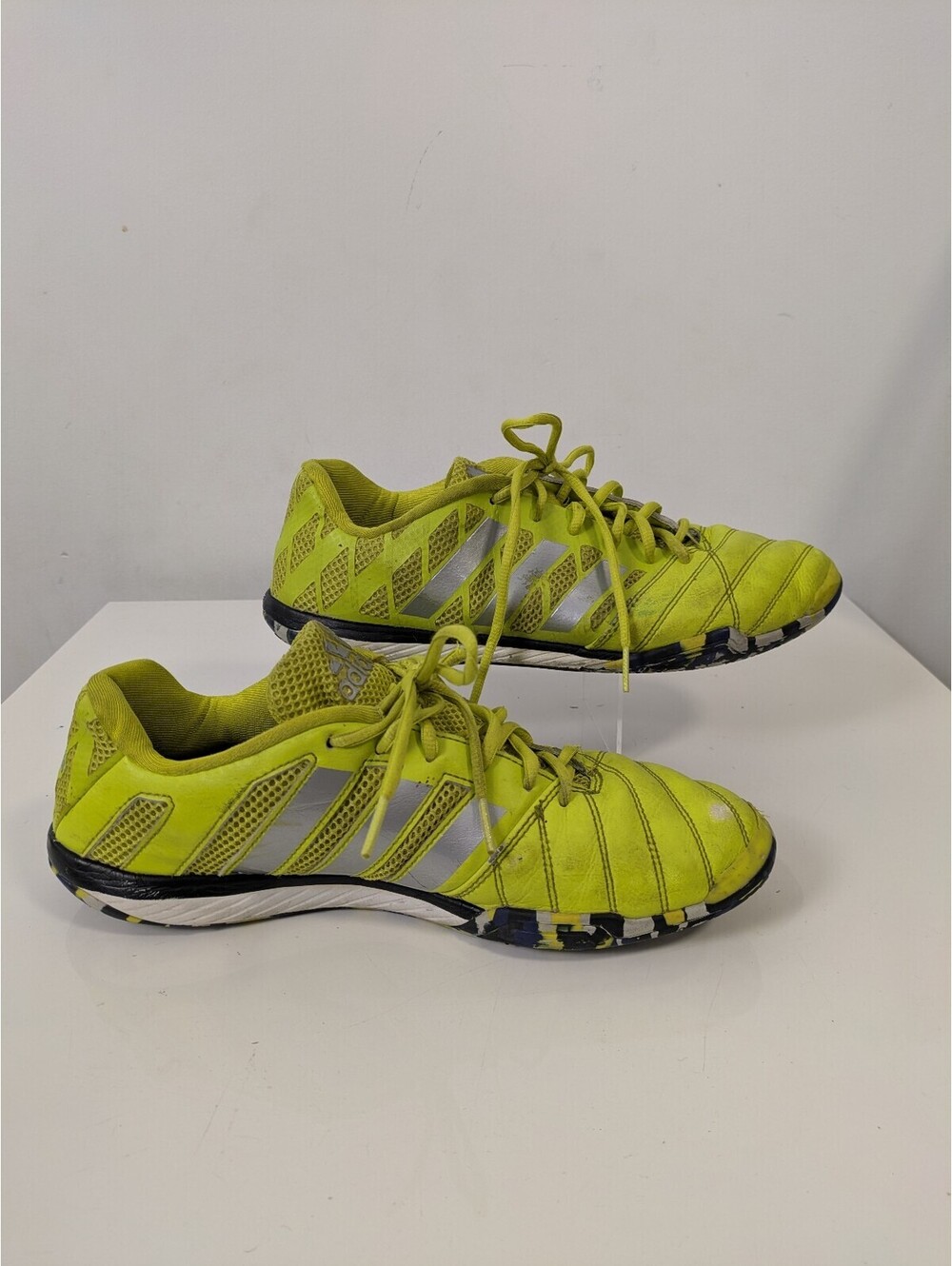 Men’s Adidas Bright Yellow Soccer Cleats Size 8.5 Activewear Sporty